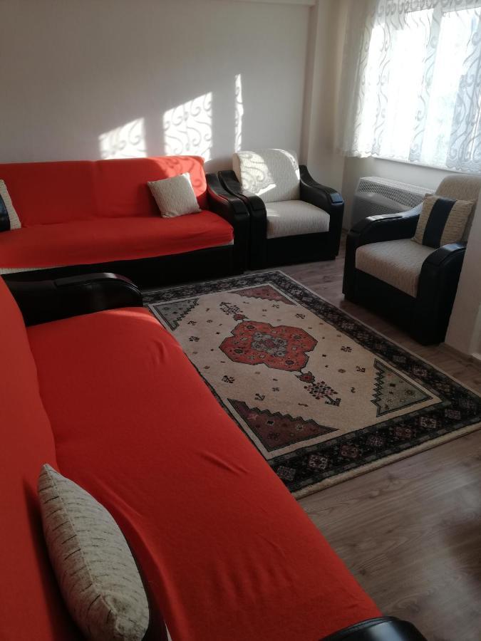 Ozkok Apartman Apartment Mustafakemalpaşa Екстериор снимка